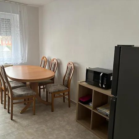 Grimm 2 Apartment *